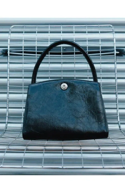 Liffner Pushlock Leather Shoulder Bag In Pattern
