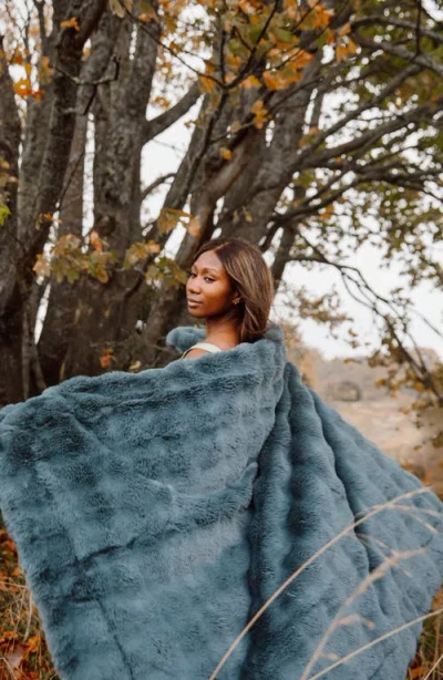 Little Giraffe Cloudscape Throw Blanket In Blue