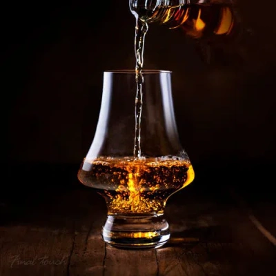 Final Touch 4 Piece Whiskey Flight Tasting Set In Transparent