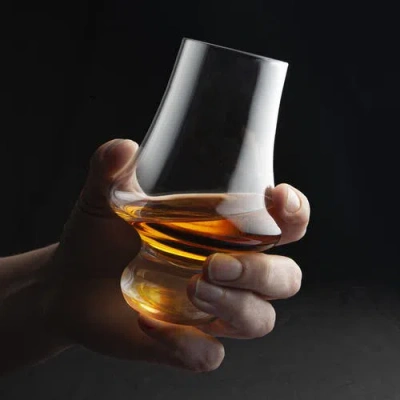 Final Touch 4 Piece Whiskey Flight Tasting Set In Transparent