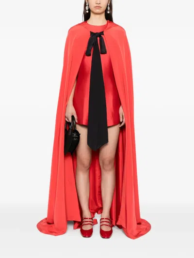 Macgraw Riding Cape In Black