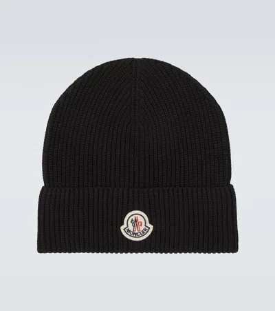 Moncler Ribbed Texture Wool Hat Winter Style In Black