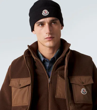 Moncler Ribbed Texture Wool Hat Winter Style In Black