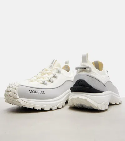 Moncler Trail Lite Three Sneaker Pull Tab Collar In White