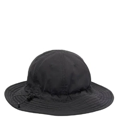 Etudes Studio Studio Logo Embossed Cayl Training Hat In Black
