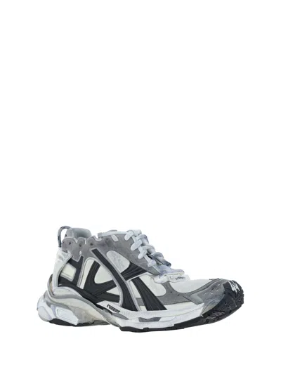 Balenciaga Dynamic Multicolor Runner Sneakers With Chunky Silhouette