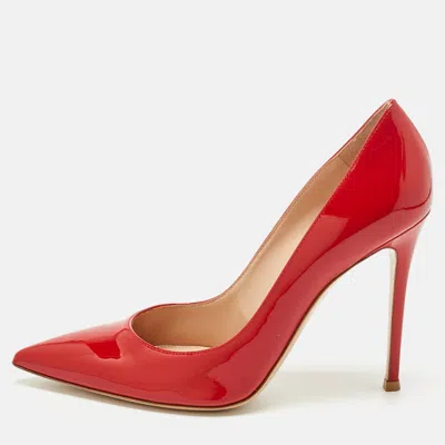 Gianvito Rossi Red Patent Leather Gianvito Pointed Toe Pumps In Red