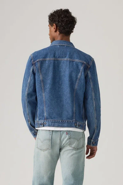 Levi's Buttoned-up Denim Trucker Jacket In Blue