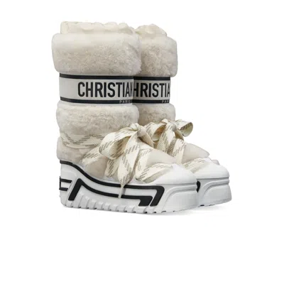 Dior White Leather Snow Boots In White