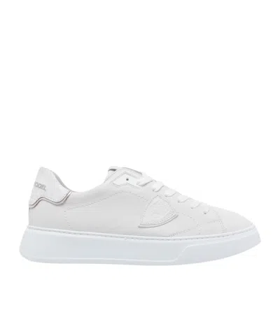 Philippe Model Minimalist Leather Sneakers In White