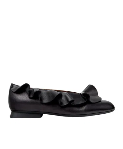 Camper Casi Myra Ruffled Ballerinas In Black