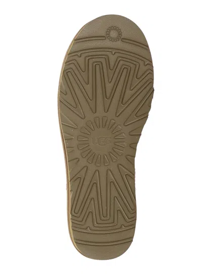 Ugg Classic Mini Brown Ankle Boots With Logo Patch On The Rear And Shearling Lining In Suede Man In Brown