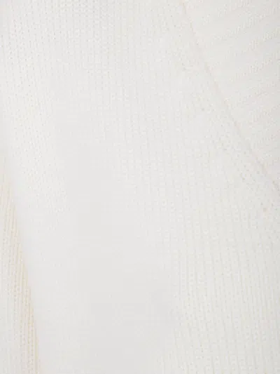 Drumohr Long Sleeve V Neck Sweat In White