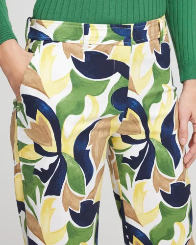 Chico's Emme Straight Mod Cropped Pants In White In Green