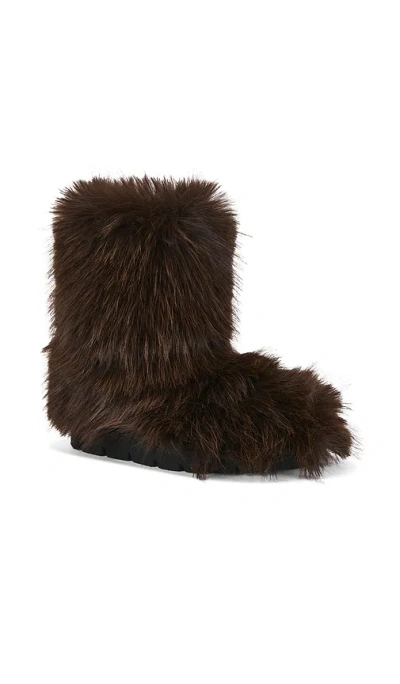 Msgm Fluffy Flat Boot In Brown
