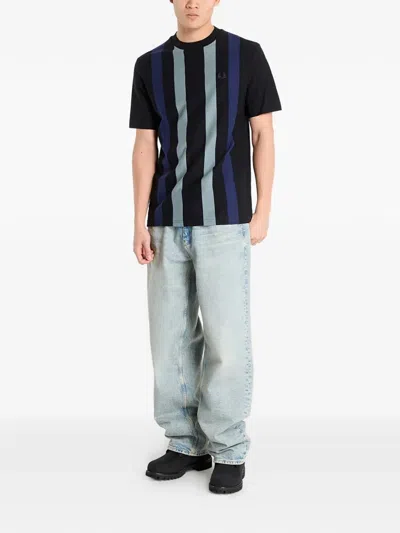 Fred Perry Vertical-stripe T-shirt In Black