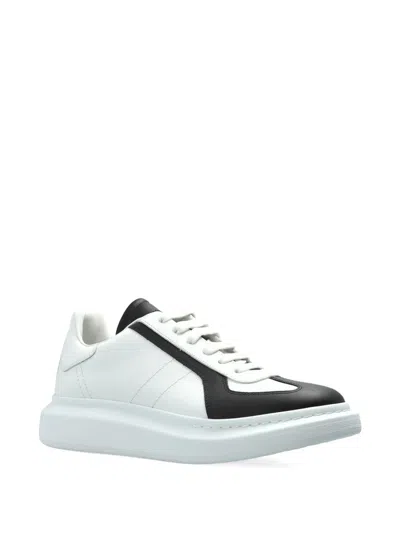 Alexander Mcqueen Contrast-panel Sneakers In Multi