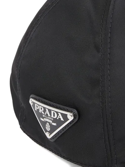 Prada Baseballkappe Aus Re-nylon In Black
