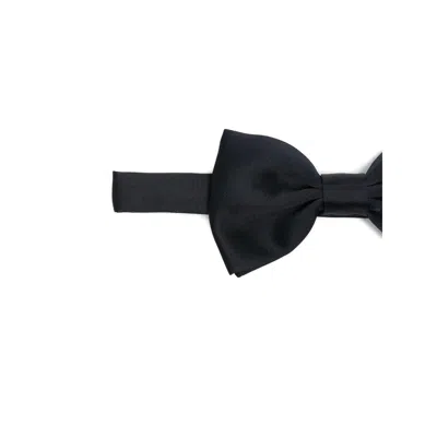 Tagliatore Bow Tie In Black