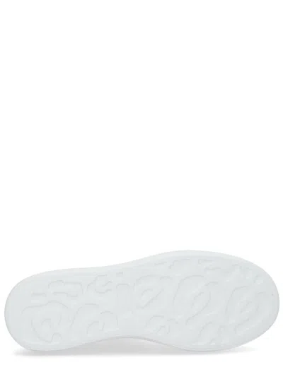 Alexander Mcqueen Contrast-panel Sneakers In White