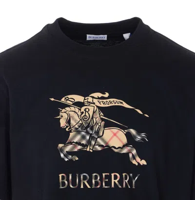 Burberry Equestrian Knight Cotton T-shirt In Black