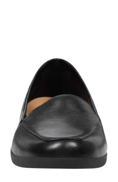 Easy Spirit Devitt Flat In Animal Print