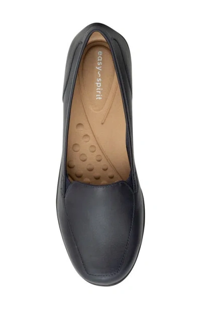 Easy Spirit Devitt Flat In Black