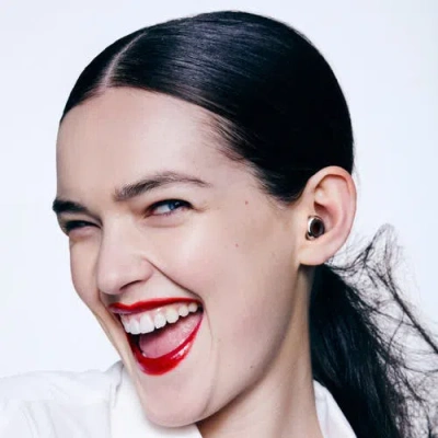 Loop Experience 2 Plus Earplugs Stylish Hearing Protection For Concerts & Festivals In Silver