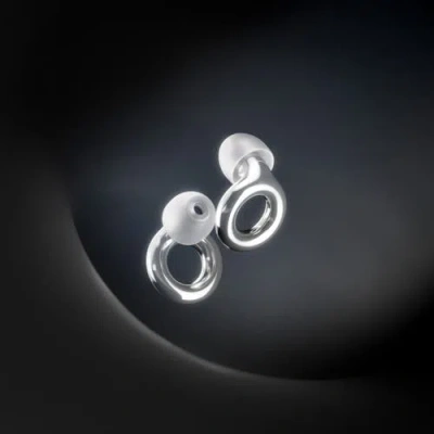 Loop Experience 2 Earplugs Stylish Hearing Protection For Concerts & Festivals In Silver