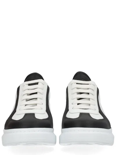 Alexander Mcqueen Contrast-panel Sneakers In Multi