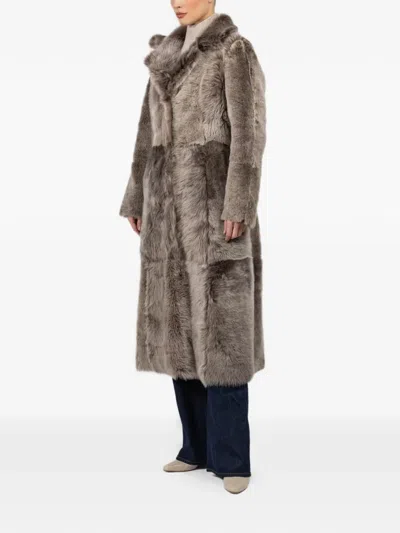 Hiso Reversible Fur Coat In Brown
