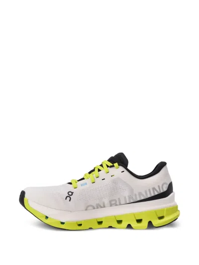 On Cloud Trainers In White