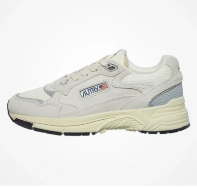 Autry Hyperway Low-top Running Sneakers In Neutral