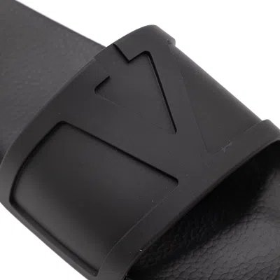 Valentino Garavani Viva Superstar Rubber Slippers Flat Sole In Black