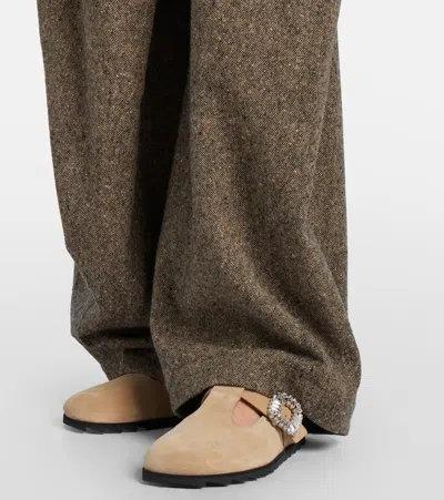 Roger Vivier Slidy Viv Closed T-strap Mule In Neutral