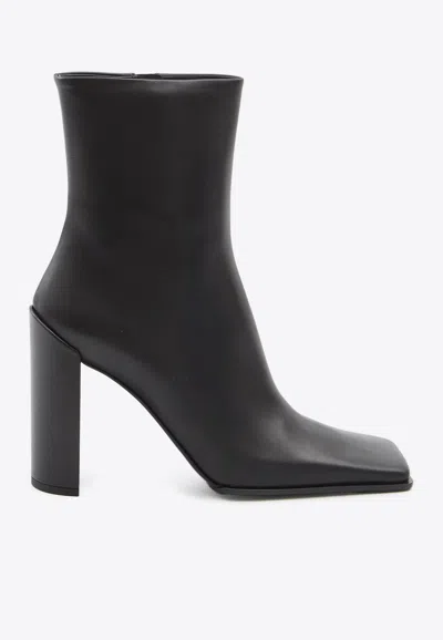 Alaïa Alaia Women Square Leather Ankle Boots In Black