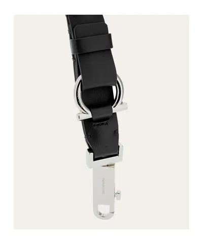 Ferragamo Gancini Leather Strap Keyring In Black