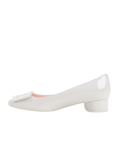Roger Vivier Roundy Lacquered Decollete 25 Pumps For Women In White