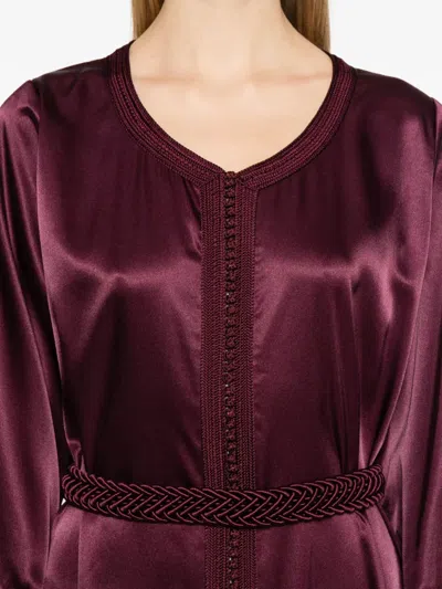 Reem Al Dhaheri Detail-embroidered Feathered Kaftan In Red