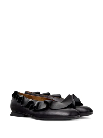 Camper Casi Myra Ruffled Ballerinas In Black