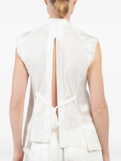 Masnada Floral-print Open-back Top In White