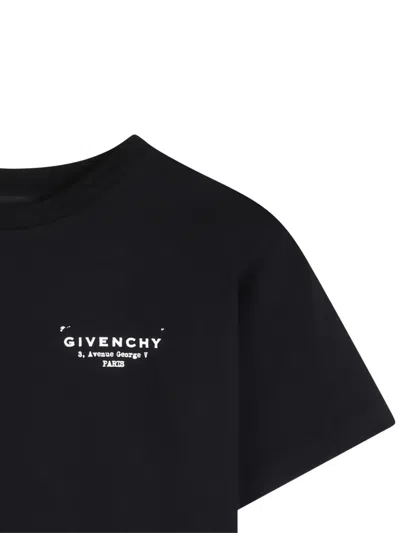 Givenchy Logo-print T-shirt In Black