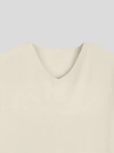 Fioboc Gentleknit Short Sleeve V-neck Knitted T-shirt