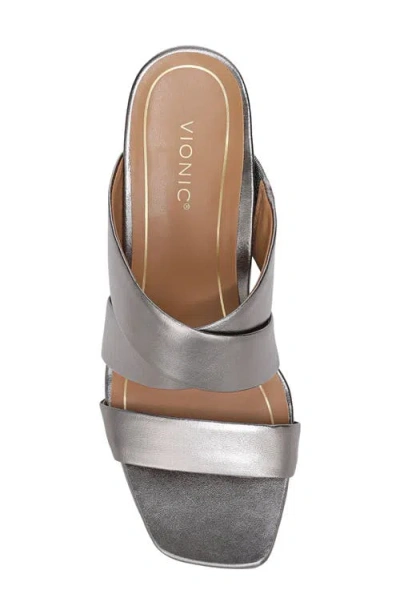 Vionic Merlot Slide Sandal In Gray