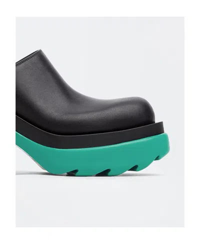 Bottega Veneta Flash Platform Mules In Black