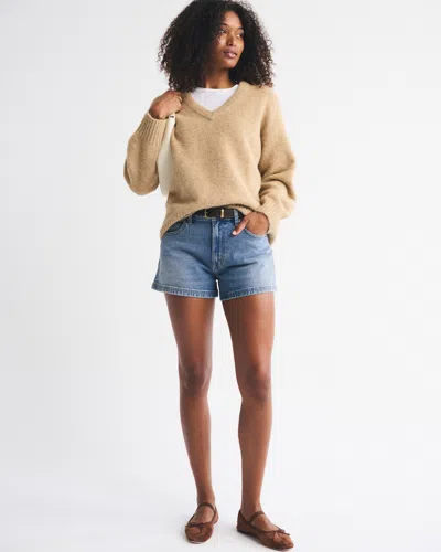 Abercrombie & Fitch Curve Love High Rise 90s Cutoff Short In Brown