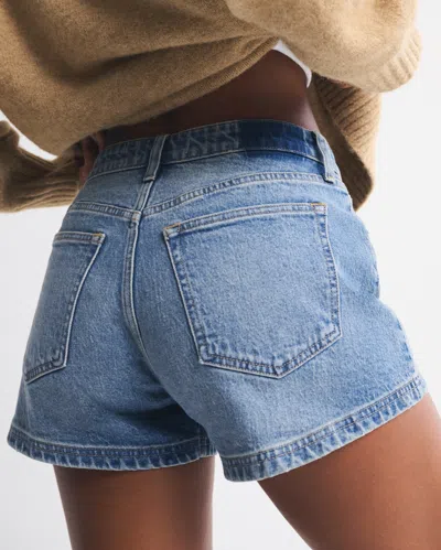 Abercrombie & Fitch Curve Love High Rise 90s Cutoff Short In Brown