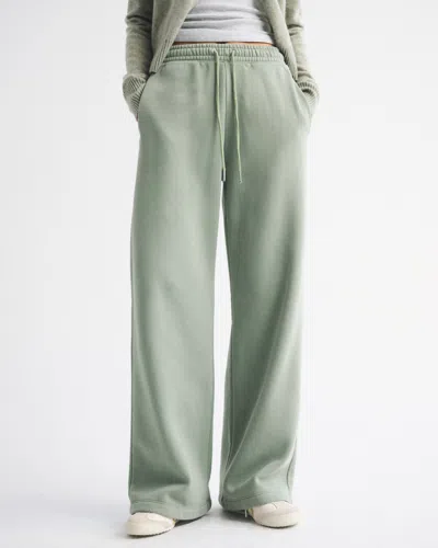 Abercrombie & Fitch High Rise Sunday Wide Leg Sweatpant In Green