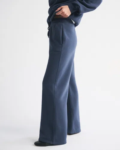 Abercrombie & Fitch High Rise Sunday Wide Leg Sweatpant In Brown