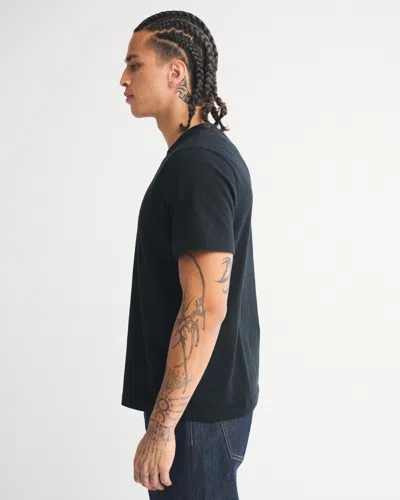 Abercrombie & Fitch Classic Essential Tee In Black